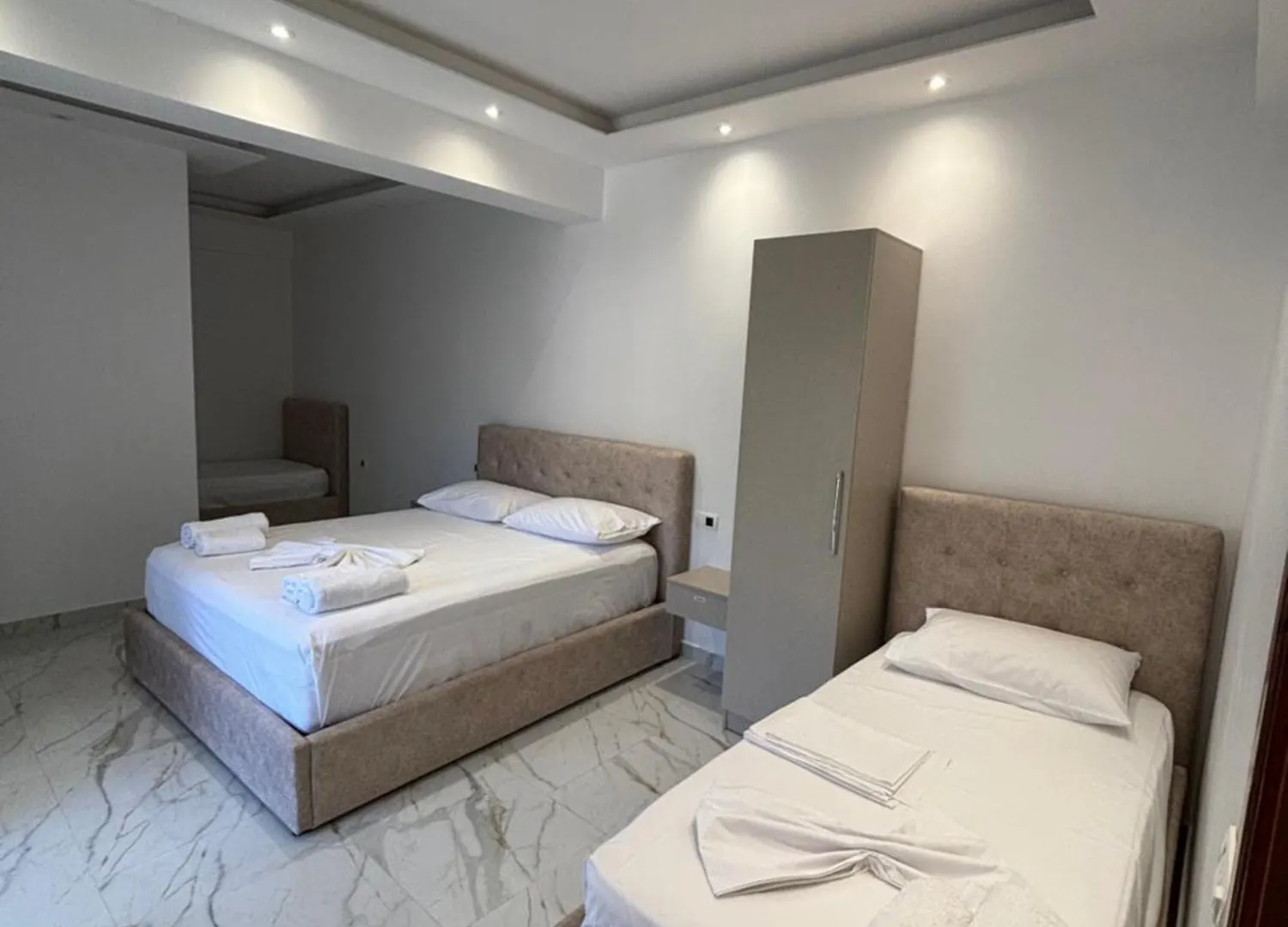 Harmony Apartments Dhermi 0*,  Albania